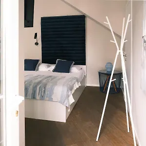 https://comecasa-studio-cosy-larga.italymilanhotels.net